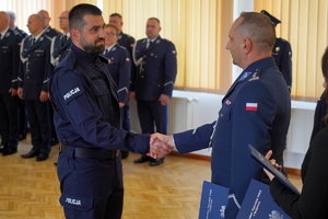 Ślubowanie nowych policjantów