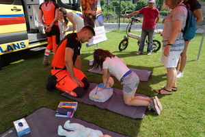 policyjny piknik na Wyspie Młyńskiej